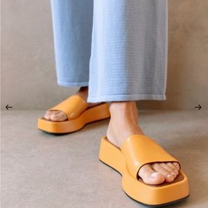 Aloha Janice Orange Vegan Sandals,size 41